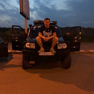 Влад Сюткин